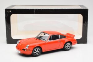Porsche 911 Carrera RS 2.7 Arancione AUTOart 1:18 78057 Pressofusione — immagine 8 di 8