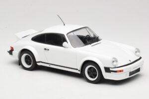 Porsche 911 SC GT Race Version IXO 1:18 18CMC007 Pressofusione — immagine 4 di 6