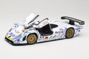 Porsche 911 GT1 #25 Porsche AG U. Alzen / J. Muller / B. Wollek 24 Hours of Le Mans 1998 Maisto 1:18 56052 Pressofusione — immagine 2 di 8