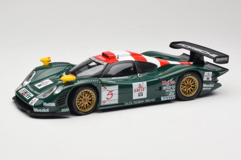 Porsche 911 GT1 #5 GT1 1997 Maisto 1:18 56055 Pressofusione