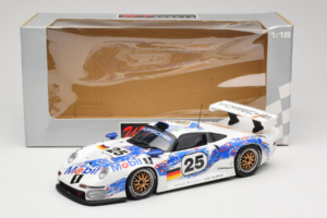 Porsche 911 GT1 #25 H. Stuck / T. Boutsen / B. Wollek 24 Hours of Le Mans 1996 UT Models 1:18 180966625 Pressofusione — immagine 8 di 8
