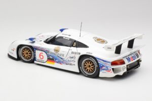 Porsche 911 GT1 #6 T. Boutsen / H-J. Stuck 1997 UT Models 1:18 39720 Pressofusione — immagine 7 di 8