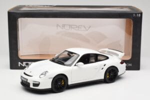 Porsche 911 GT2 997.1 Bianco Norev 1:18 187572 Pressofusione — immagine 8 di 8