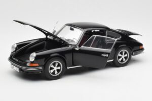 Porsche 911 S Nero Schuco 1:18 450047200 Pressofusione — immagine 2 di 8