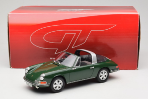 Porsche 911 F-Series Targa Verde GT Spirit 1:18 GT001CS Resina — immagine 6 di 6