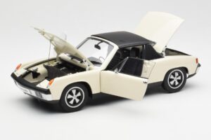 Porsche 914/6 Avorio Chiaro AUTOart 1:18 77933 Pressofusione — immagine 2 di 8