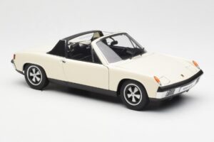 Porsche 914/6 Avorio Chiaro AUTOart 1:18 77933 Pressofusione — immagine 6 di 8