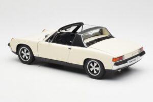 Porsche 914/6 Avorio Chiaro AUTOart 1:18 77933 Pressofusione — immagine 7 di 8
