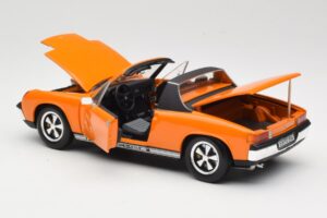 Porsche 914/6 Arancione Revell 1:18 08864 Pressofusione — immagine 5 di 8