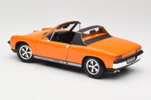 Porsche 914/6 Arancione Revell 1:18 08864 Pressofusione — immagine 7 di 8