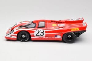 Porsche 917K #23 R. Attwood / H. Herrmann 24 Hours of Le Mans Winner 1970 Norev 1:18 187586 Pressofusione — immagine 3 di 6