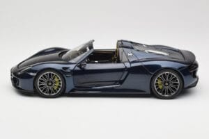 Porsche 918 Spyder Blu Metallic Minichamps 1:18 113062434 Pressofusione — immagine 4 di 8
