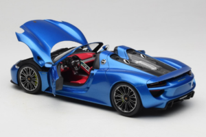 Porsche 918 Spyder Blue Metallic Minichamps 1:18 110062432 Pressofusione — immagine 5 di 8