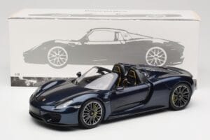 Porsche 918 Spyder Blu Metallic Minichamps 1:18 113062434 Pressofusione — immagine 8 di 8