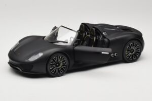 Porsche 918 Spyder Matte Black Minichamps 1:18 110060031 Pressofusione — immagine 2 di 8