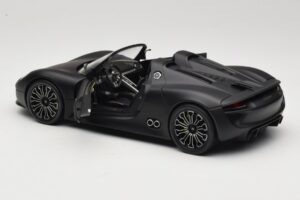 Porsche 918 Spyder Matte Black Minichamps 1:18 110060031 Pressofusione — immagine 5 di 8