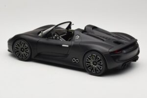 Porsche 918 Spyder Matte Black Minichamps 1:18 110060031 Pressofusione — immagine 7 di 8