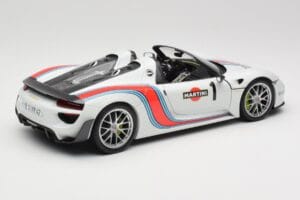 Porsche 918 Spyder Weissach Package Martini Minichamps 1:18 110062440 Pressofusione — immagine 3 di 8
