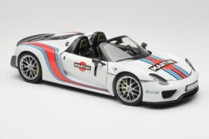Porsche 918 Spyder Weissach Package Martini Minichamps 1:18 110062440 Pressofusione — immagine 6 di 8