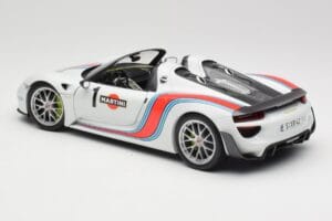 Porsche 918 Spyder Weissach Package Martini Minichamps 1:18 110062440 Pressofusione — immagine 7 di 8