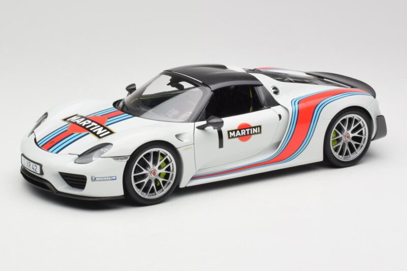 Porsche 918 Spyder Weissach Package Martini Minichamps 1:18 110062440 Pressofusione