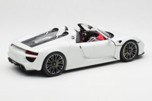 Porsche 918 Spyder Bianco Minichamps 1:18 110062436 Pressofusione — immagine 3 di 8