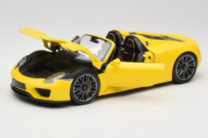 Porsche 918 Spyder Giallo Minichamps 1:18 110062434 Pressofusione — immagine 2 di 8