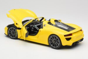 Porsche 918 Spyder Giallo Minichamps 1:18 110062434 Pressofusione — immagine 5 di 8