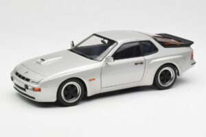 Porsche 924 Carrera GT Diamond Argento AUTOart 1:18 78002 Pressofusione