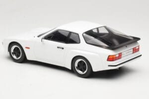 Porsche 924 Carrera GT Bianco MCG 1:18 MCG18197 Pressofusione — immagine 5 di 6