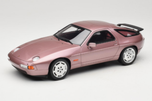 Porsche 928 S Cassis Red Metallic GT Spirit 1:18 GT524 Resina