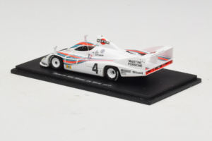 Porsche 936/77 #4 J. Barth / H. Haywood / J. Ickx Martini 24 Hours of Le Mans Winner 1977 Spark 1:43 43LM77 Resina — immagine 3 di 4