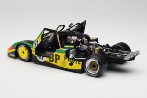 Porsche 956L BP #47 P. Henn / C. Ballot-Lena 24 Hours of Le Mans 1983 Minichamps 1:18 180836947 Pressofusione — immagine 5 di 8
