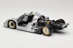 Porsche 956L #21 Rollei A. de Cadenet / C. Ballot-Lena 24 Hours of Le Mans 1984 Minichamps 1:18 183846921 Pressofusione — immagine 5 di 8