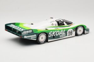 Porsche 956L #16 Skoal Bandit G. Edwards / D. Sears / M. Bleekemolen 24 Hours of Le Mans 1983 Minichamps 1:18 183836916 Press — immagine 3 di 8