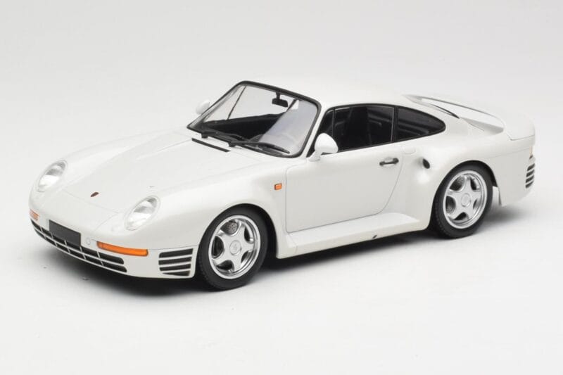 Porsche 959 White Metallic Minichamps 1:18 155066206 Pressofusione
