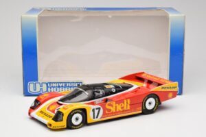 Porsche 962C Group C #17 D. Bell / H-J. Stuck / K. Ludwig 24 Hours of Le Mans 1988 Universal Hobbies 1:18 4704 Pressofusione — immagine 8 di 8