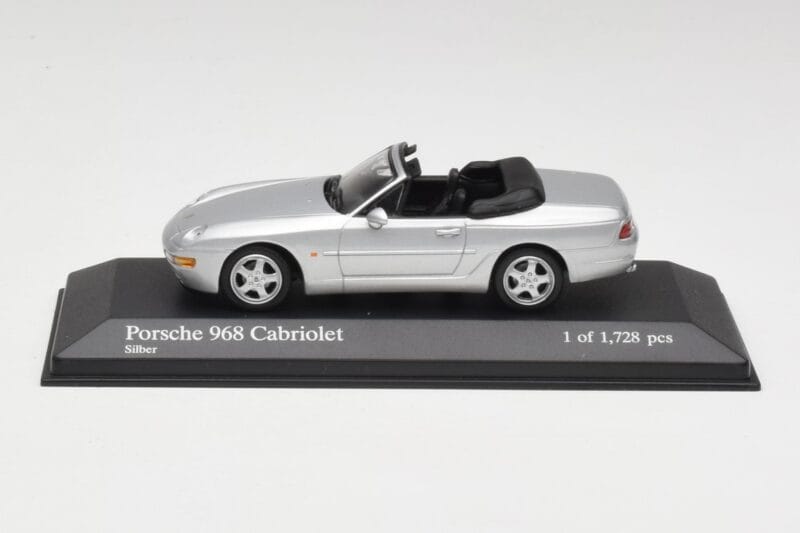Porsche 968 Argento Minichamps 1:43 400062332 Pressofusione