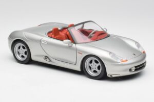 Porsche Boxster 986 Argento Maisto 1:18 37800-M3 Pressofusione — immagine 6 di 8