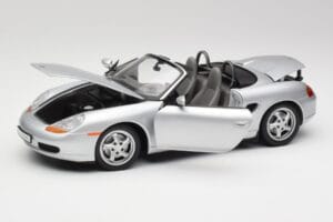 Porsche Boxster 986 Cabriolet Arctic Argento Metallizzato UT Models 1:18 27852 Pressofusione — immagine 2 di 8