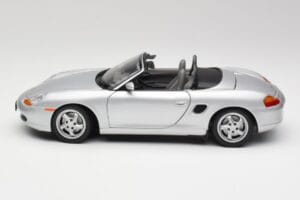 Porsche Boxster 986 Cabriolet Arctic Argento Metallizzato UT Models 1:18 27852 Pressofusione — immagine 4 di 8