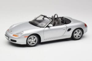Porsche Boxster 986 Cabriolet Arctic Argento Metallizzato UT Models 1:18 27852 Pressofusione