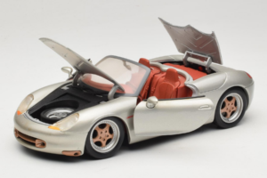 Porsche Boxster 986 Concept Argento Maisto 1:18 50231 Pressofusione — immagine 2 di 8