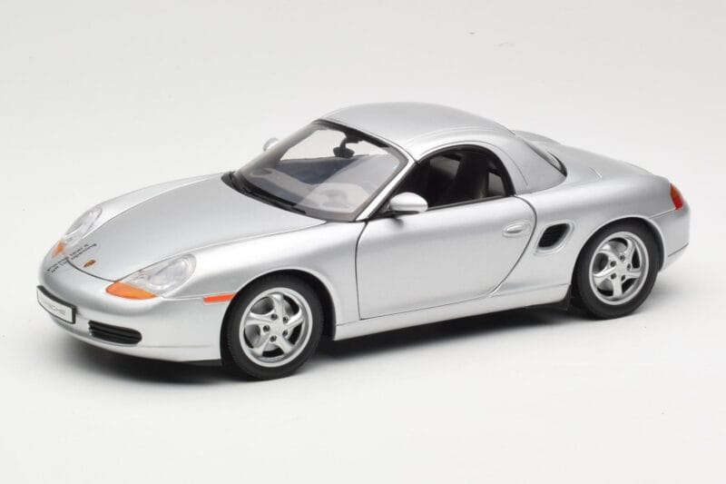 Porsche Boxster 986 Hard Top Argento UT Models 1:18 27854 Pressofusione