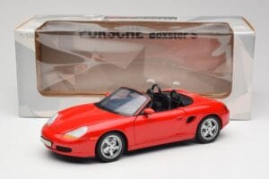 Porsche Boxster S 986 Guards Rosso UT Models 1:18 27861-M1 Pressofusione — immagine 8 di 8