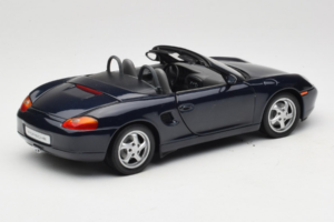 Porsche Boxster 986 S Night Blue UT Models 1:18 WAP021006-R1 Pressofusione — immagine 3 di 8