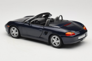Porsche Boxster S 986 Night Blue UT Models 1:18 WAP021006 Pressofusione — immagine 6 di 7