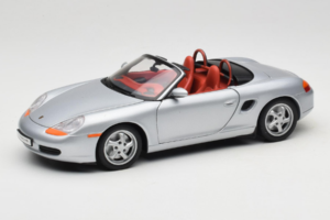 Porsche Boxster S 986 Argento UT Models 1:18 WAP021007 Pressofusione