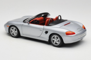 Porsche Boxster S 986 Argento UT Models 1:18 WAP021007 Pressofusione — immagine 7 di 8