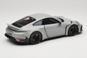 Porsche Brabus 900 Rocket R 992 Nardo Grey GT Spirit 1:18 GT930 Resina — immagine 2 di 6